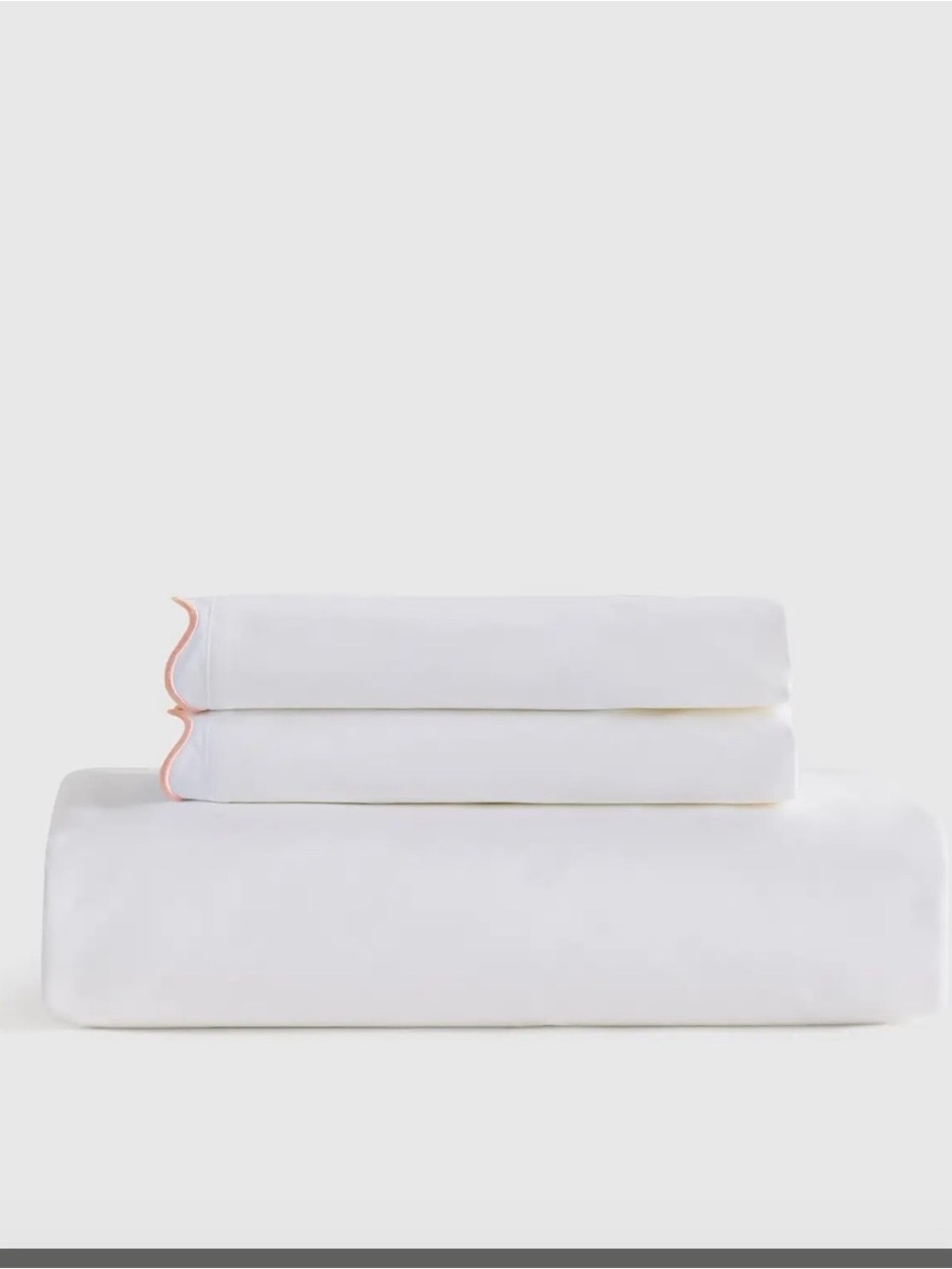 Martha Stewart White Classic Percale Sheet Set with Scallop Embroidered Coral